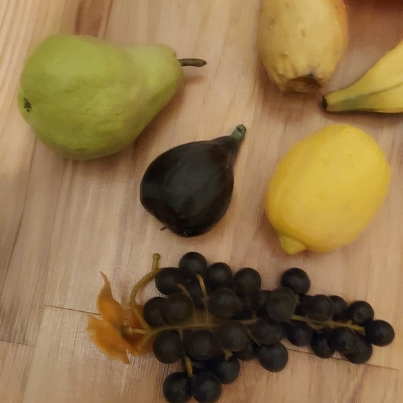 Faux Realistic Prop Food Vegetables Fruit Display Decor Large Rustic Life Like - Picture 6 of 6